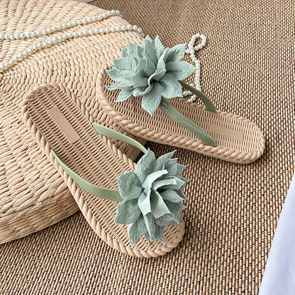 Gentle Woman Flowers All-matching Flat Shoes Non-slip Beach Sandals - Shuntia Symonette