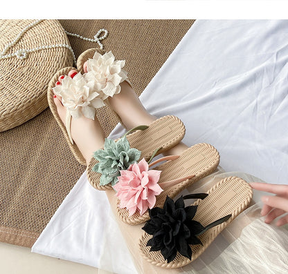 Gentle Woman Flowers All-matching Flat Shoes Non-slip Beach Sandals - Shuntia Symonette